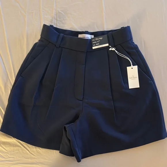 NWT ABERCROMBIE SLOANE SHORTS - Picture 1 of 2